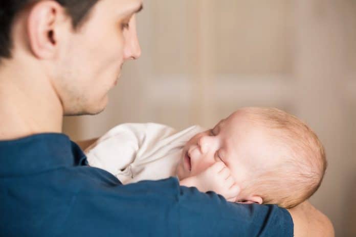 1. featured Diventare papà per la prima volta è un gesto eroico, se fatto bene